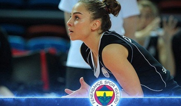 Fenerbahçe kadın voleybol takımına iki takviye