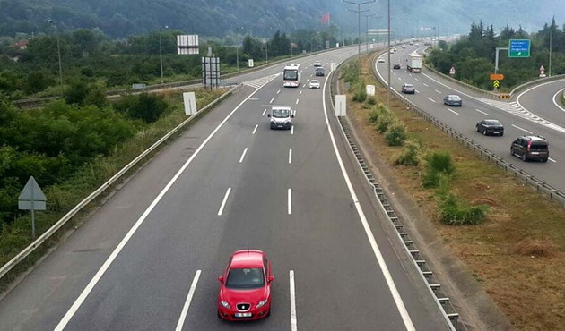 Anadolu Otoyolu yeniden trafiğe açıldı