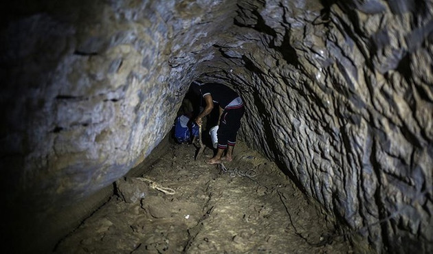 İsrail, Gazze Şeridi'ndeki tünelleri kapatıyor
