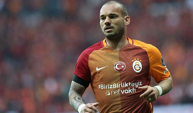 Sneijder, Galatasaray'da antrenmanlara başlıyor