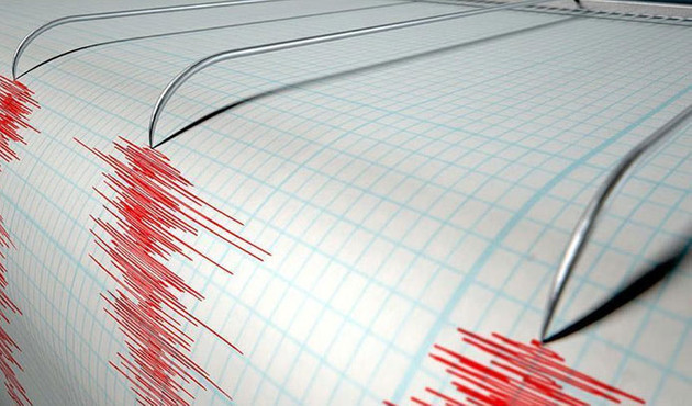 Yunanistan'da 4,9 büyüklüğünde deprem