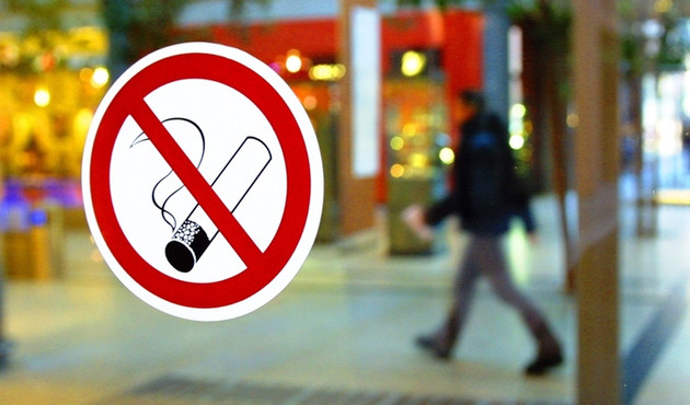 Fransa'da sigaraya zamlı önlem