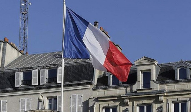 Fransa'da bazı kamu şirketlerinin hisseleri halka arz edilecek