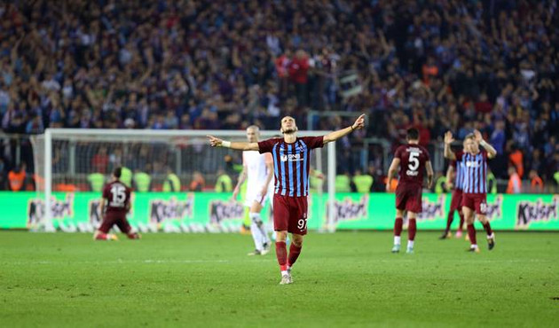 Trabzonspor, Galatasaray'ı devirdi
