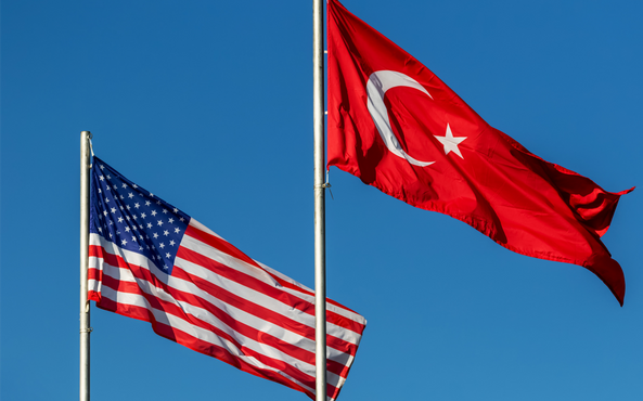  ABD, Türkiye'den vize başvurularını askıya aldı