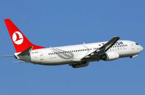 THY uçağı, rahatsızlanan yolcu için Varşova'ya indi