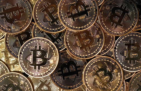Bitcoin vadeli kontratları yüzde 15 arttı