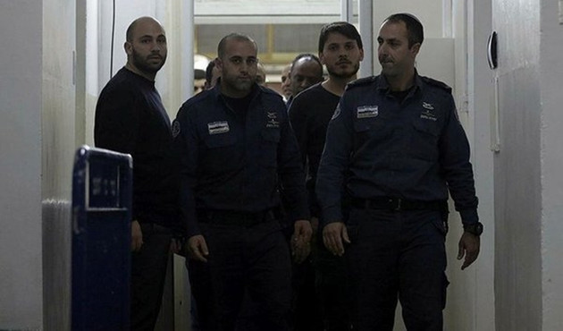 İsrail 2 Türk vatandaşını sınır dışı etti