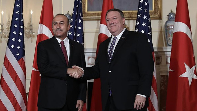 Çavuşoğlu, ABD Dışişleri Bakanı Pompeo ile görüştü