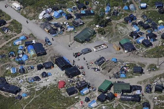 Fransa'da göçmen kampında kavga: 13 yaralı