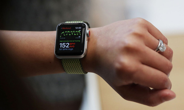 Apple, İsviçreli üreticilerden daha fazla saat sattı
