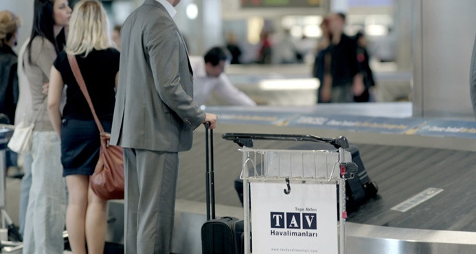 TAV, IC İçtaş’ın Antalya Havalimanı’ndaki hisselerini almak üzere anlaştı