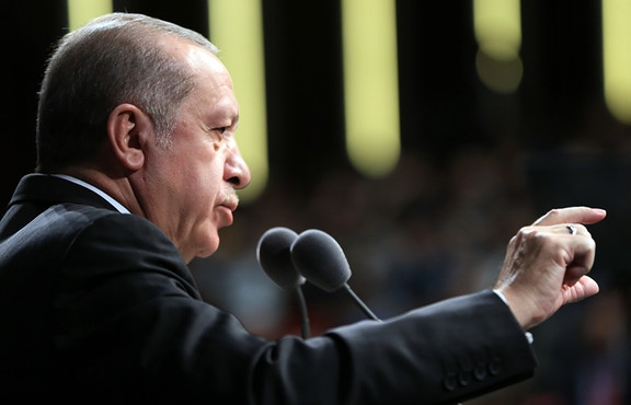 Erdoğan'dan ABD'ye: PYD'ye verdiğiniz silahlar bize geçiyor