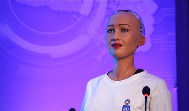 Robot 'Sophia' Amharca konuşacak