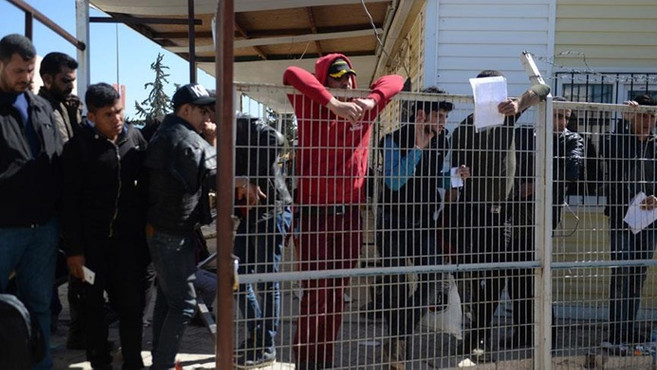 Şanlıurfa'da suça karışan 639 Suriyeli sınır dışı edildi