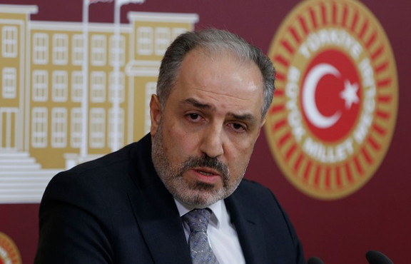 AK Parti İstanbul Milletvekili Yeneroğlu partisinden istifa etti
