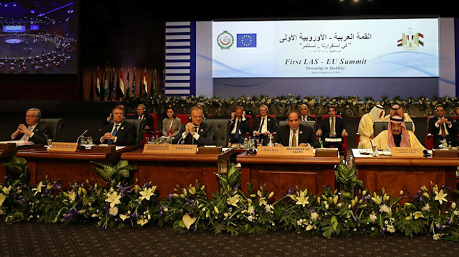 AB-Arap Birliği Zirvesi başladı