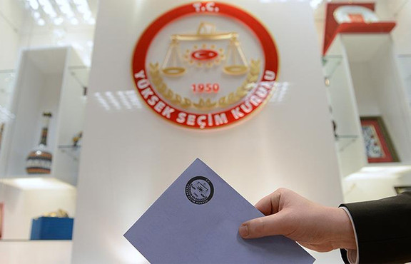 İstanbul'da kesinleşen belediye başkan aday listeleri ilan edildi