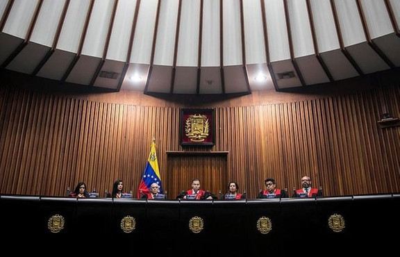 Venezuela meclisinde bomba alarmı