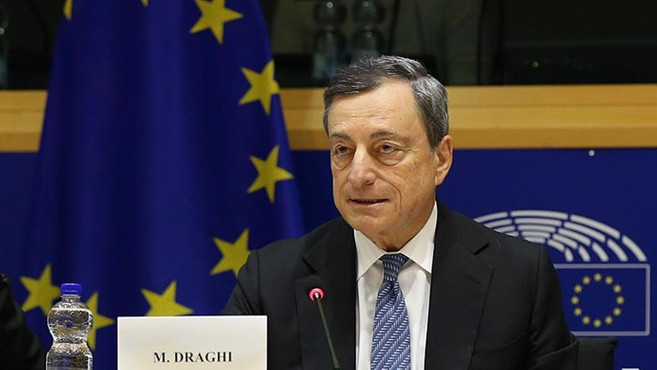 Draghi: Ekonomik şartlar normal olmaktan çok uzak