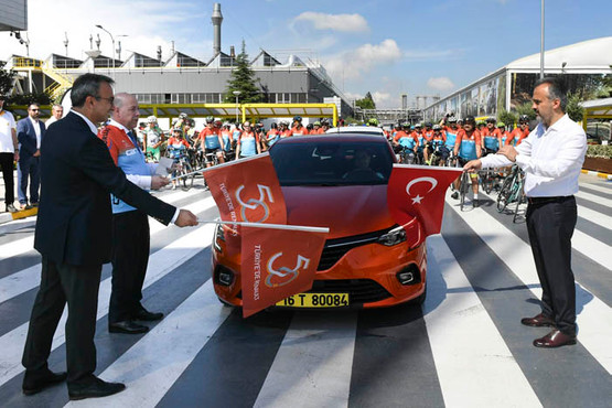 “Bisikletle Yüzyıllık Macera” turunun Oyak Renault ayağı gerçekleşti