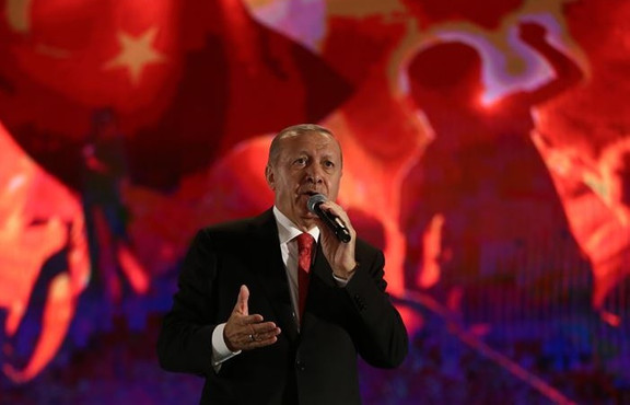 Erdoğan: Türkiye'yi karanlığa gömmek istediler