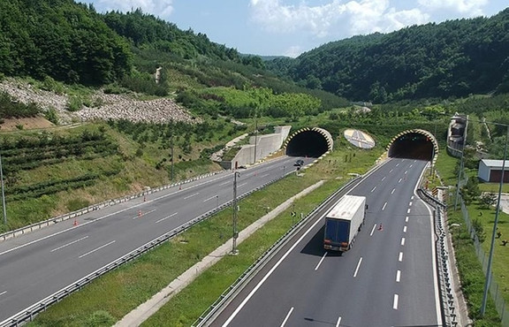Bolu Dağı Tüneli Ankara yönü 32 gün kapalı