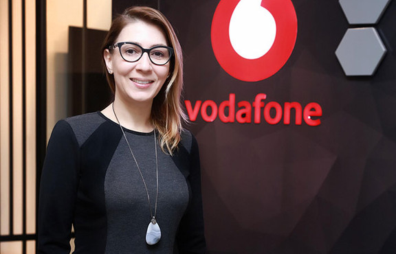 Vodafone Business bulut santral ile çağrı merkezleri eve taşınıyor