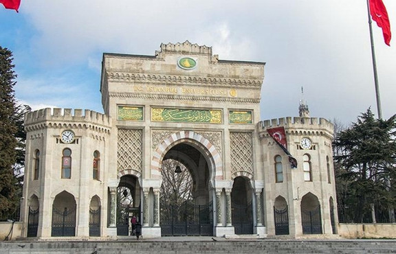 İstanbul Üniversitesi'nden uzaktan eğitim kararı