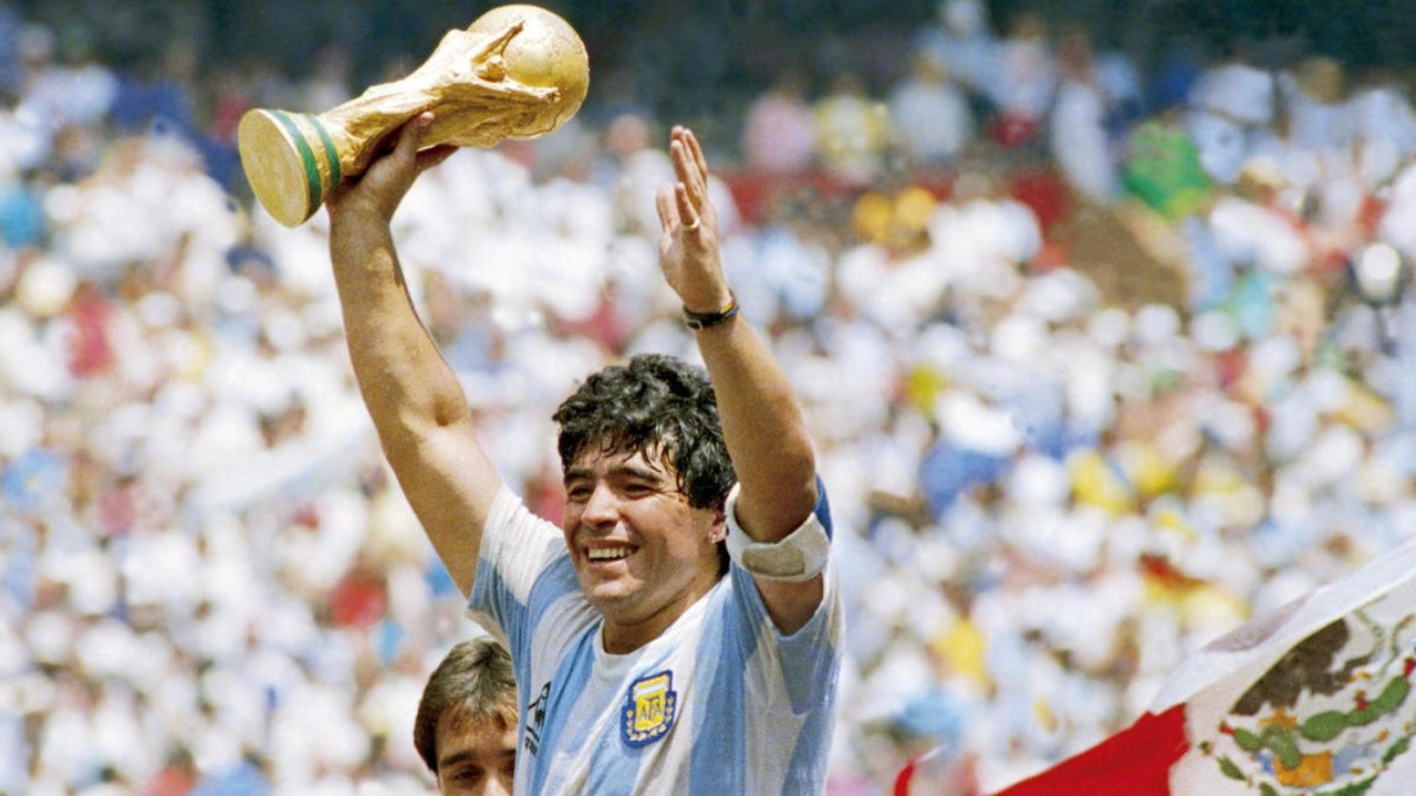 Maradonanın ölüm nedeni belli oldu - Dünya Gazetesi