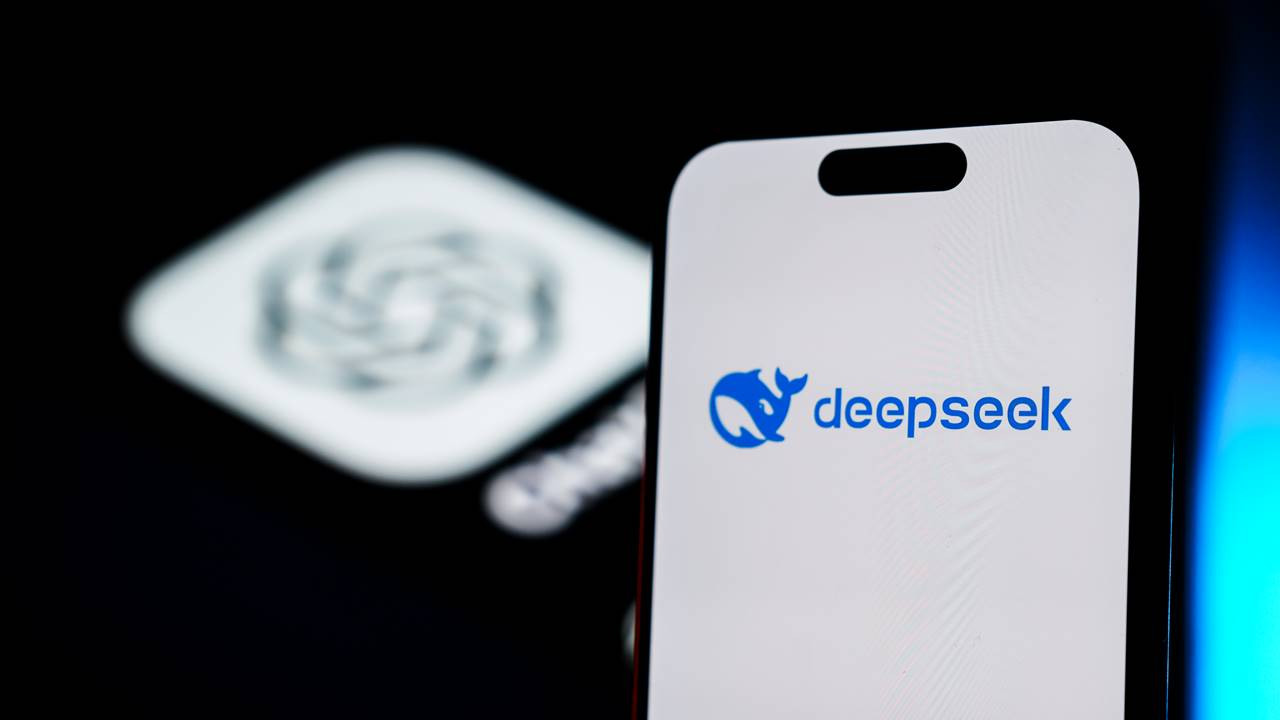 Çinli teknoloji şirketleri Huawei ve Tencent'ten DeepSeek kararı