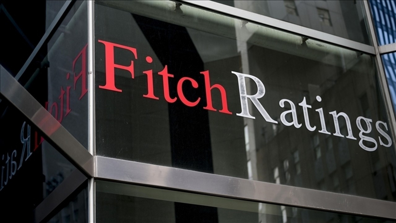 Fitch'den ABD'ye resesyon uyarısı