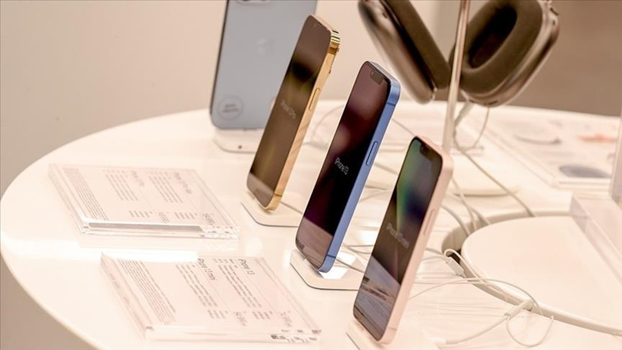 Apple’dan yeni adım! iPhone 17 video kameraların yerini almaya hazırlanıyor Apple’dan yeni adım! iPhone 17 video kameraların yerini almaya hazırlanıyor