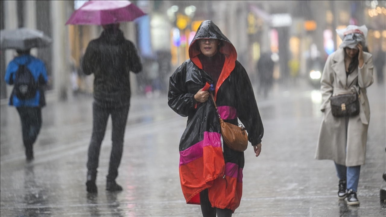 Meteoroloji'den 13 ile sarı kodlu uyarı: Fırtına ve sağanak yolda!