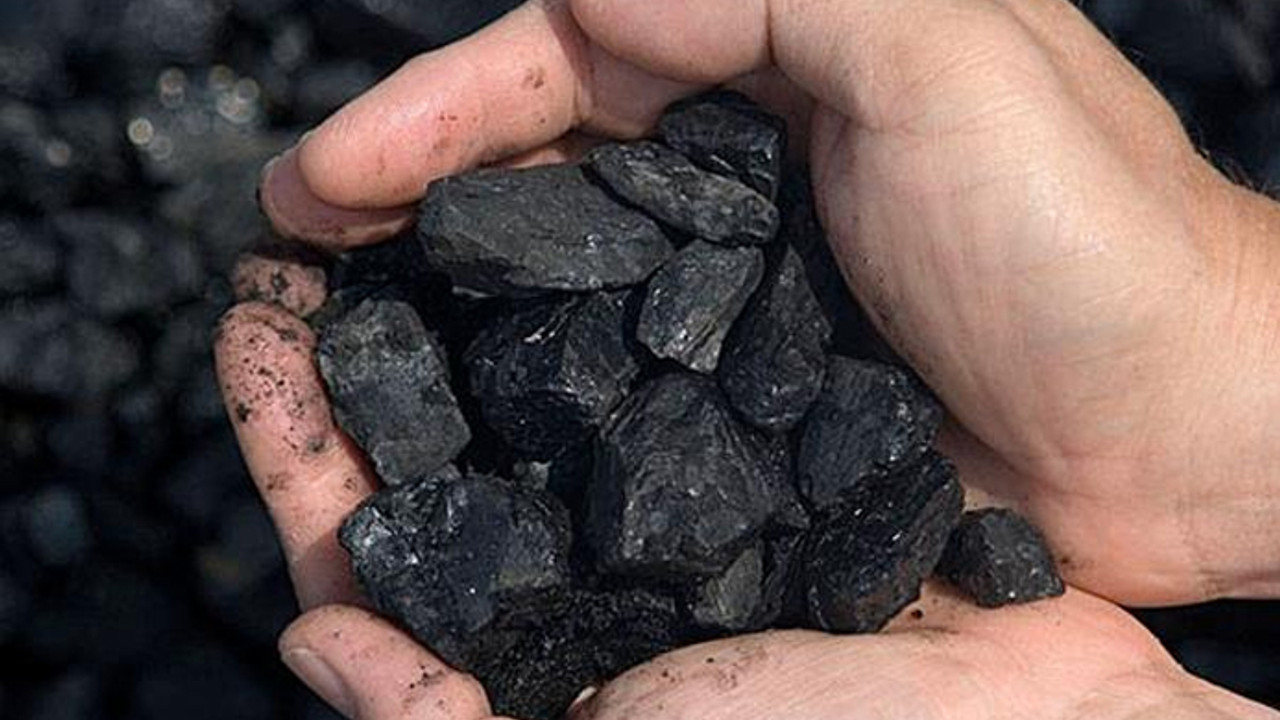Большие запасы каменного угля. Уголь. Уголь Украина. Природные ресурсы уголь. Угля нет.