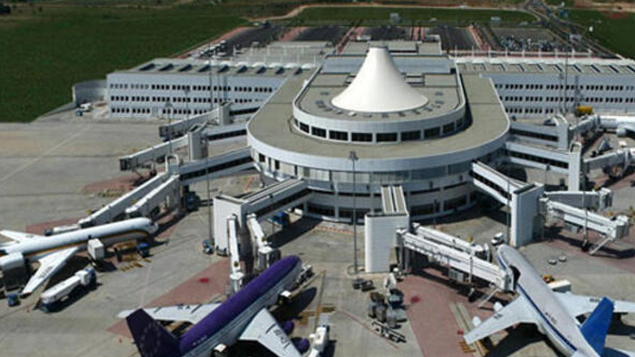 Antalya Havalimanı kapasite artırma ihalesi iptal edildi Dünya Gazetesi