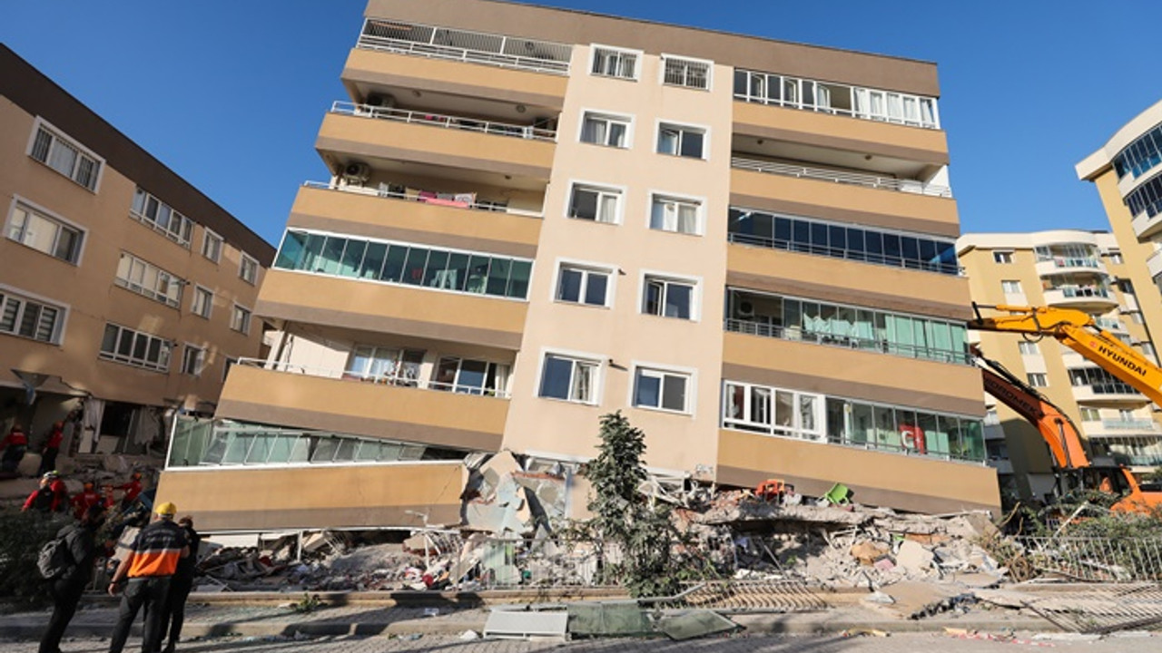 İzmir'deki konutların yaklaşık yarısında deprem sigortası ...