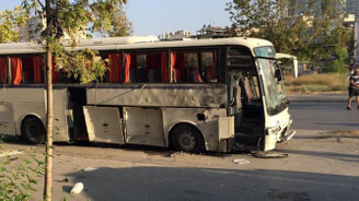 Cezaevi servis aracı geçişi sırasında patlama