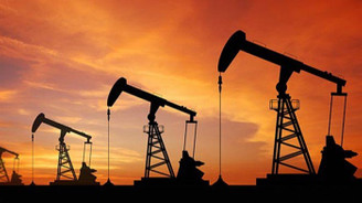 Petrol fiyatları 50 doları zorluyor