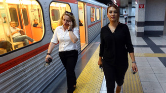 Ankara metrosunun kadın vatmanları