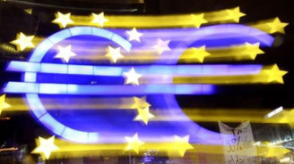 Euro Bölgesi'nde yıllık enflasyon yüzde 2'yi aştı