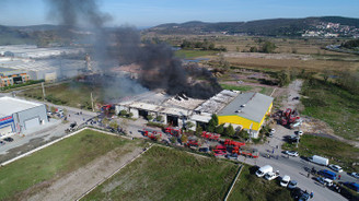 Sakarya'da fabrika yangını