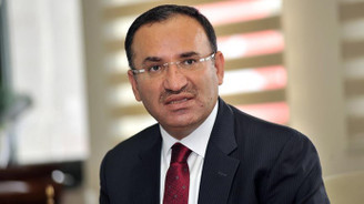 Bozdağ: Yunanistanlı askerler takas konusu değildir