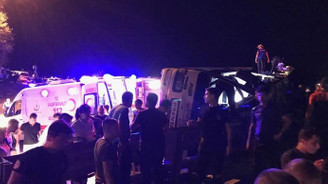 Bursa'da otobüs devrildi