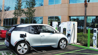 EED Başkanı'ndan uyarı: Elektriği de çevreci üretilmiyorsa elektrikli otonun faydası olmaz