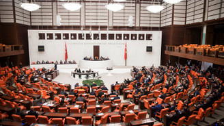 Meclis'te yaşlılık aylığı mesaisi