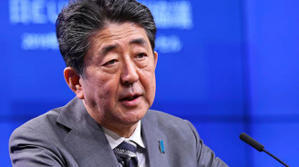 Japonya Başbakanı İran-ABD gerilimini azaltmak için rol üstleniyor