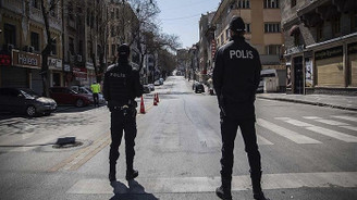 Hafta sonu sokağa çıkma yasağı var mı?