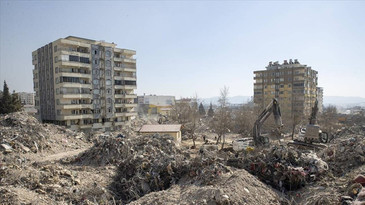 Deprem davasında rapor: 96 kişi ölen apartmanda yıkımın sorumlusu proje hataları