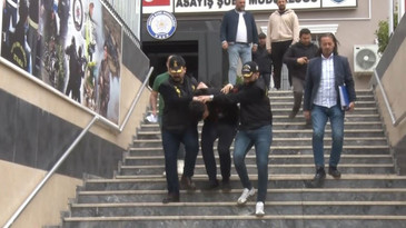 Beşiktaş’ta eşiyle kafeteryada oturan adama şok saldırı: Ensesinden silahla vurularak öldürüldü